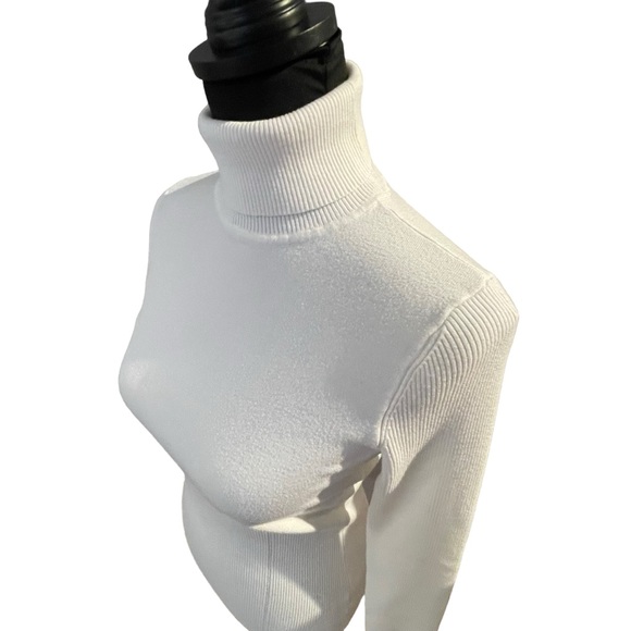 White House Black Market White Turtleneck Sweater - Picture 9 of 15